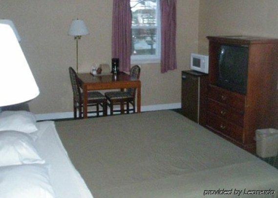 Hyannis Host Inn Kamer foto